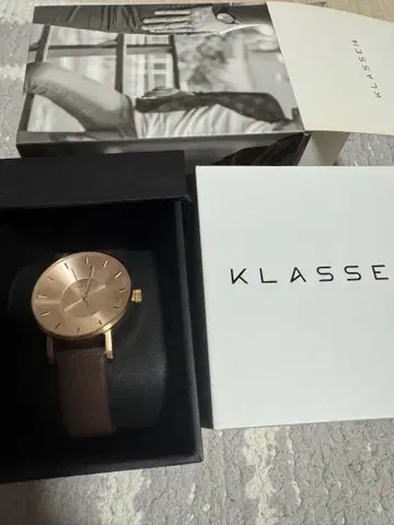 KLASSE 로즈 골드 시계