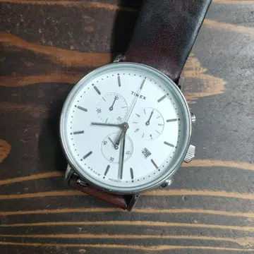 TIMEX 위켄더 페어필드 크로노그래프