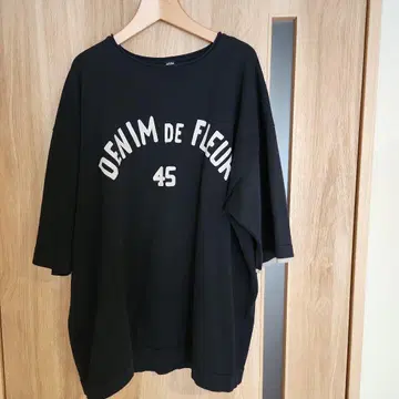 DEMIN DE FLEUR 45 블랙 티셔츠 오버 사이즈