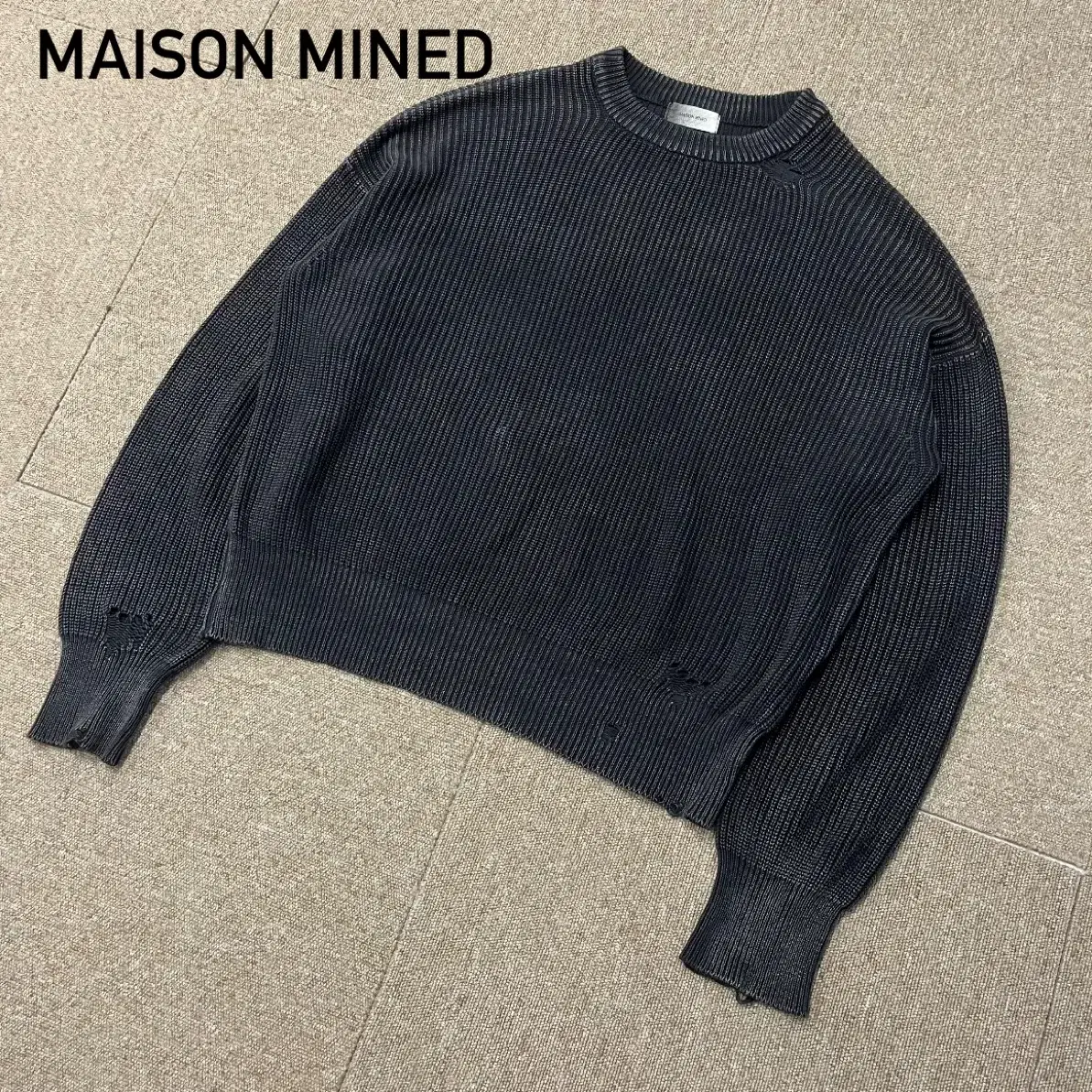 MAISON MINED | 메종미네드 Maison Mined Boucle Long Sleeve