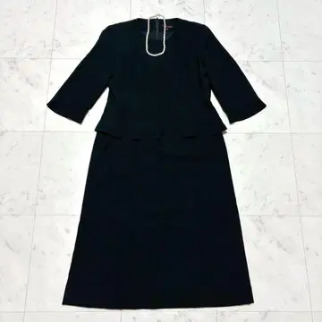 YUKI TORII 블랙 포멀 셋업 스커트 예복 9호