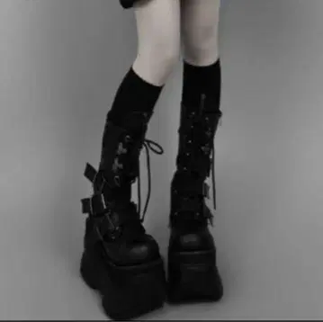 DEMONIA 데모니아 통굽 부츠 M6