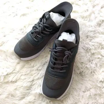 지압사가 진심으로 생각한 건강 스니커즈 23cm
