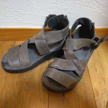 인코르제 브라운 가죽 컴포트 샌들