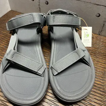 Teva 그레이 스포츠 샌들