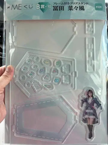 토미타 나나카 프레임 아크릴 스탠드 노이미 복권 Not Equal Me