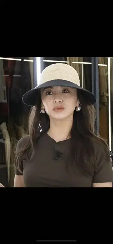 헬렌 카민스키 모자