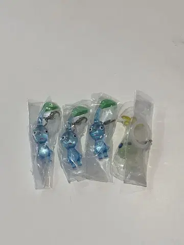 피크민 2 메지루시 액세서리 가챠가챠 블루 옐로우