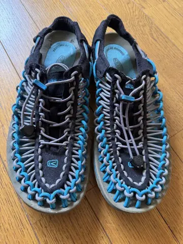 KEEN 유니크 샌들 킨