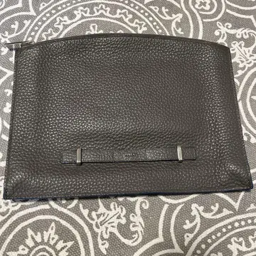 새상품급 훌라 FURLA 소가죽 클러치백