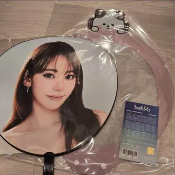 LE SSERAFIM 사쿠라 투어 굿즈 부채 커버 2개 세트