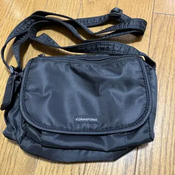 KONA&KONA 블랙 숄더백