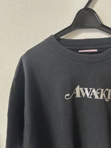 AWAKE NY 메탈릭 로고 티셔츠 블랙 M