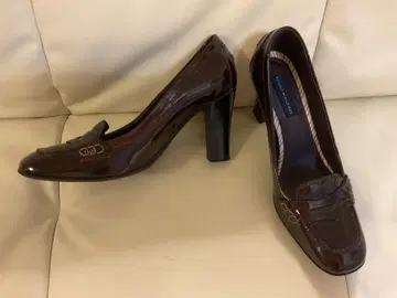 타미힐피거 펌프스 사이즈 38(약 24cm)