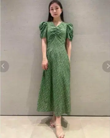 스나이델 지속가능성 개더 프린트 원피스