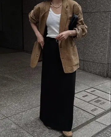 ETRE TOKYO 완판 센터 솔기 I 라인 스커트 롱 스커트 S