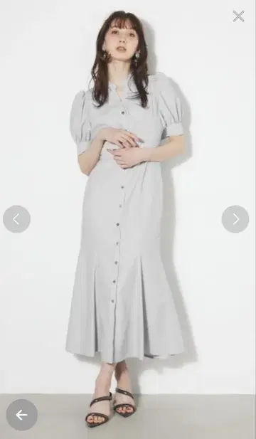rienda 백 프릴 오픈 머메이드 셔츠 원피스