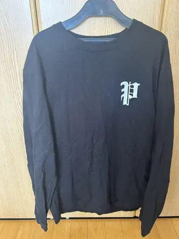 PHATRNK 블랙 긴팔 티셔츠