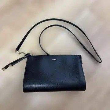 FURLA 훌라 체인 지갑 숄더 백