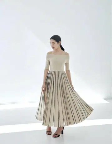 LAUBE BLANC 로브 블랑 L'AUBE BLANC
