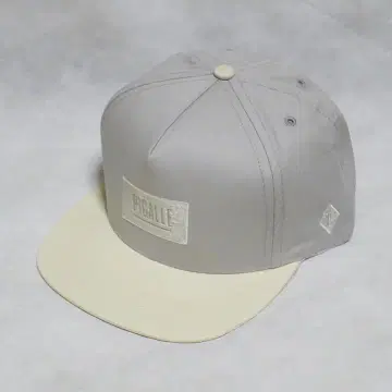 PIGALLE BOX LOGO 캡 그레이