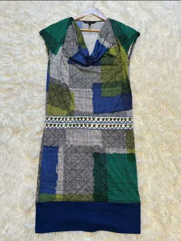 BCBG MAX AZRIA XXS 추상 프린트 튜닉 드레스