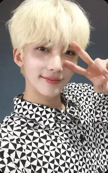 세븐틴 전한 카라트 랜드 2021 메모리 북+