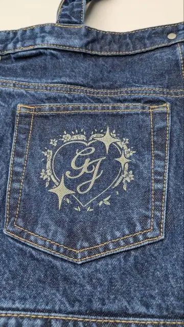 GUESS 데님 토트백 귀여운 하트와 코스터 2개 세트