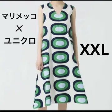 미사용 새상품 유니클로 마리메꼬 V넥 플레어 원피스 슬리브리스 2XL