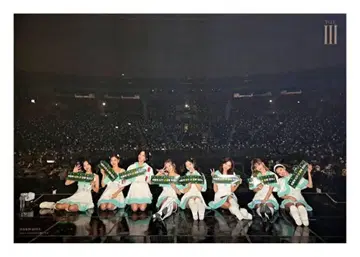 twice 4th world tour iii in seoul 포스터