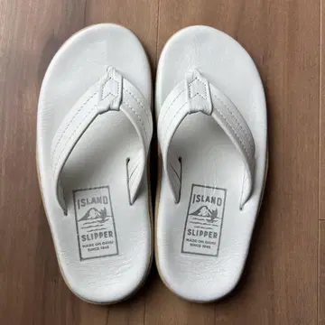 ISLAND SLIPPER 샌들 4
