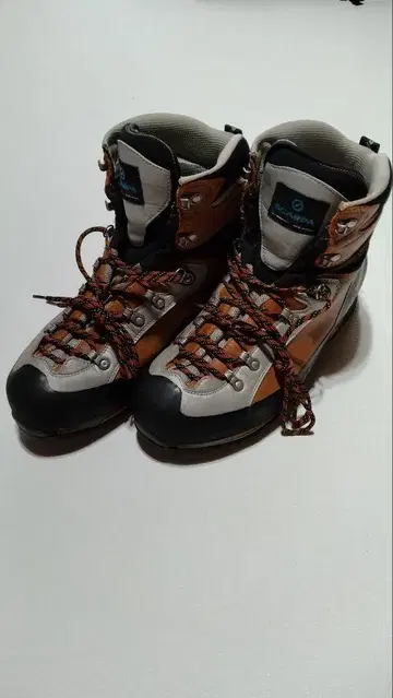 SCARPA 등산화 그레이/오렌지 29cm