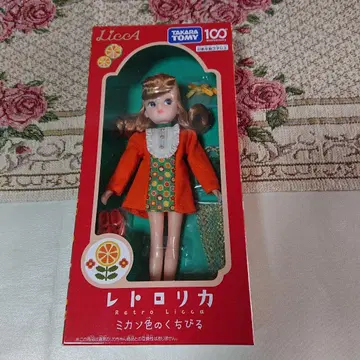 타카라토미 레트로리카 인형 본체
