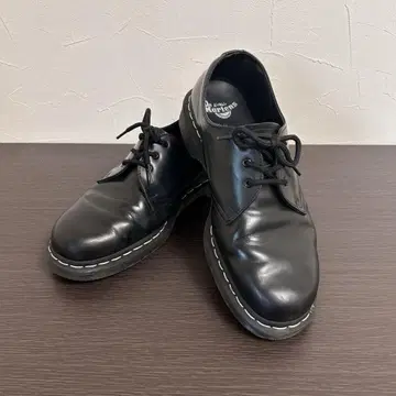 닥터마틴 1461 화이트 스티치 uk9 us10 28cm