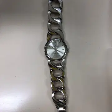 ANNE KLEIN 실버 손목시계