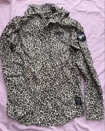 Lonsdale 레오파드 무늬 후드 부착 긴팔 셔츠 M 로톤 NOBUYA