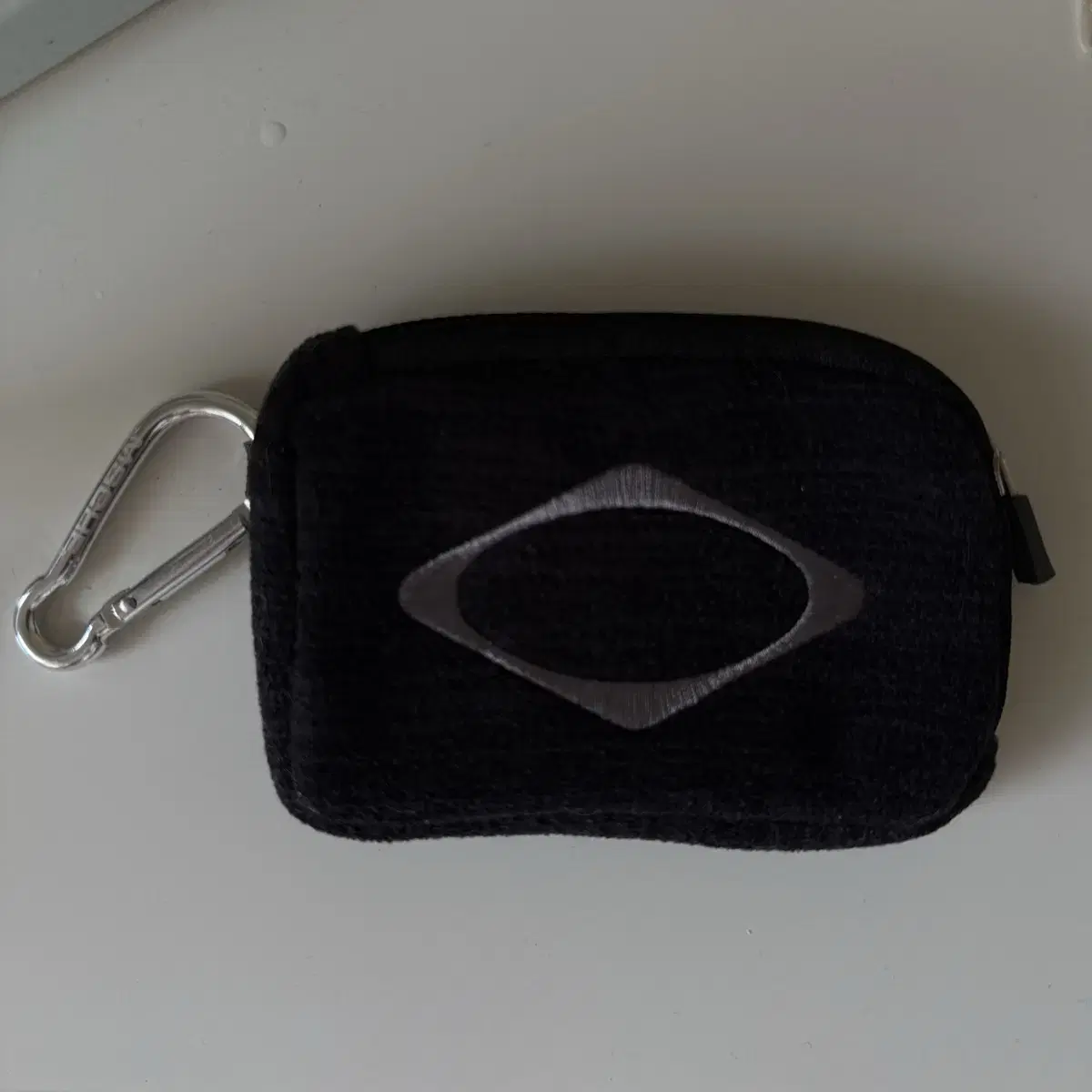 MISCHIEF | 미스치프 Mischief Rhombus Carabiner Pouch Olive