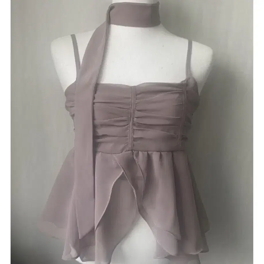 Angel Number 555 Protagonist Crop Top on Bunjang Global Site.