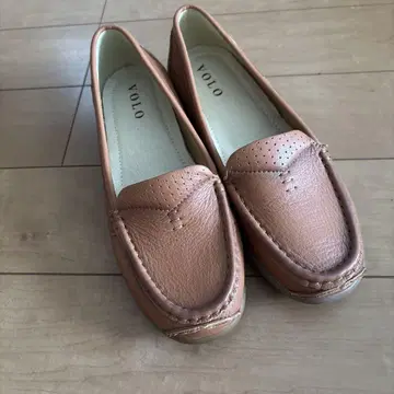 VOLO 브라운 모카신