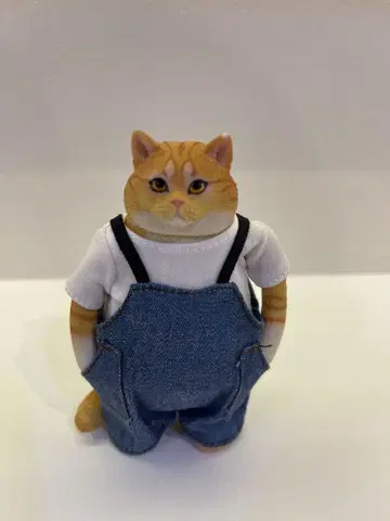 실바니안 패밀리 고양이 피규어