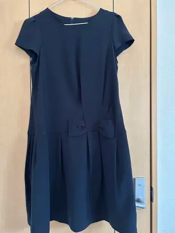 감사 SALE, 새상품급 에클라탄 오리본 원피스 네이비