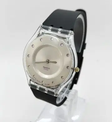 Swatch 스와치 SKIN 스킨 MADRE MIA SFK317