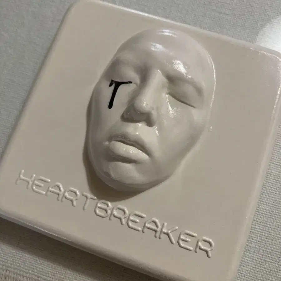G-DRAGON / 1集 HEARTBREAKER CD G-DRAGON BIGBANG - Heartbreaker (Vol. 1) CD + Photo Booklet