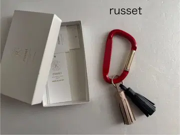 새상품급 러셋 russet 카라비너 태슬 백참
