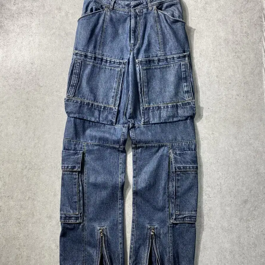 M Gluck Knee Cap Biker Denim Pants (INDIGO) on Bunjang