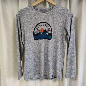 파타고니아 우먼 롱 슬리브 캐플린 쿨 데일리 XS 그레이