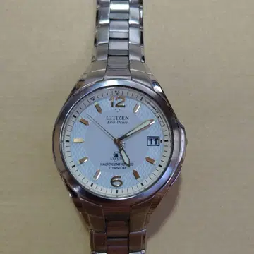 CITIZEN Eco-Drive 전파 시계 H410-T003788TA