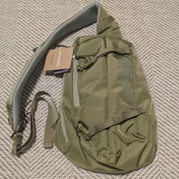 파타고니아 아톰스 링 8L 미사용 카키색