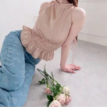 yilon Satin ribbon tops 블라우스