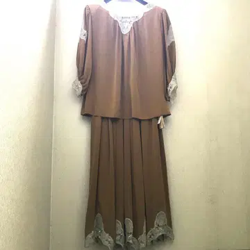 하나이 유키코 롱 드레스